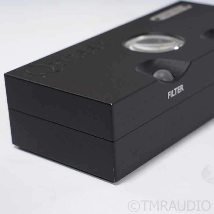 Chord Electronics Qutest DAC; D/A Converter with sBooster BOTW Linear Power Supply