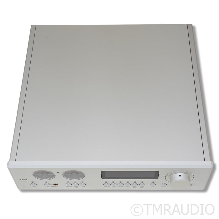T+A DAC 200 DAC / Preamplifier; D/A Converter