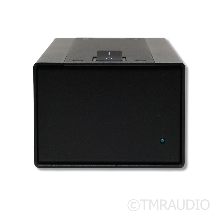 Octave HP-300 SE Stereo Tube Hybrid Preamplifier