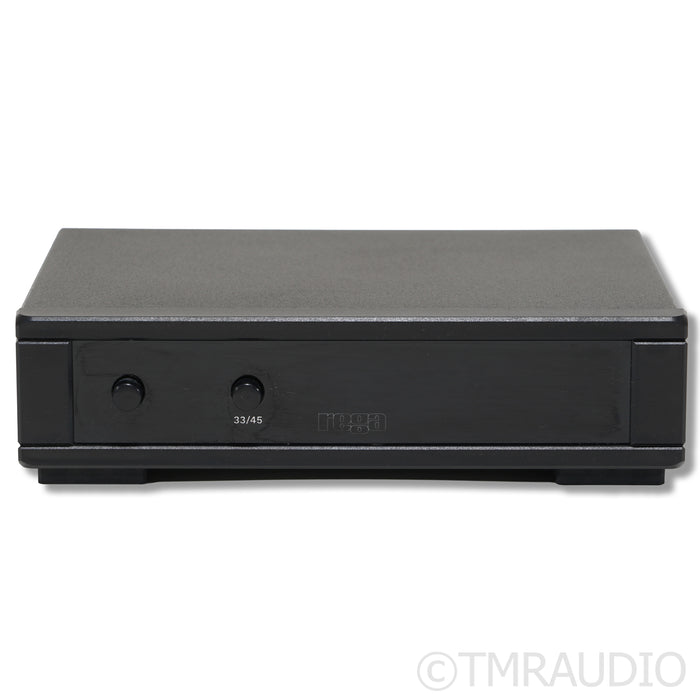 Rega Planar 8 Belt-Drive Turntable with Rega Apheta 3 MC Cartridge