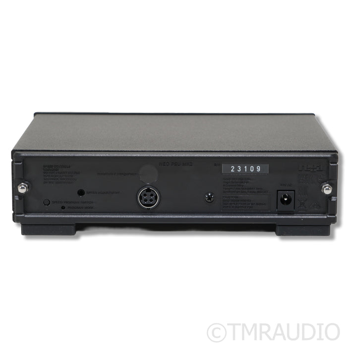 Rega Planar 8 Belt-Drive Turntable with Rega Apheta 3 MC Cartridge