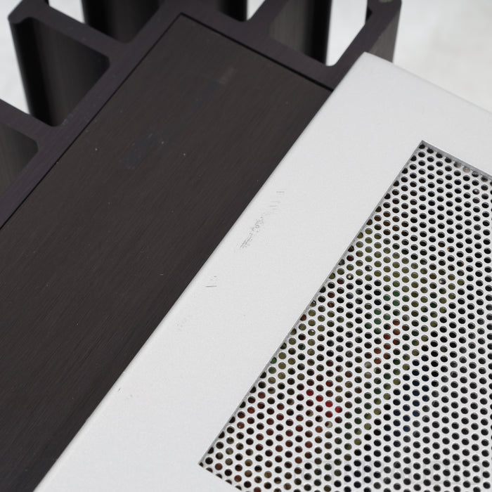 Mark Levinson No. 335 Stereo Power Amplifier