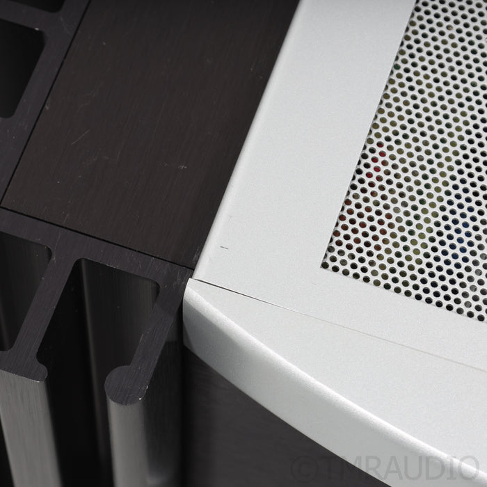 Mark Levinson No. 335 Stereo Power Amplifier