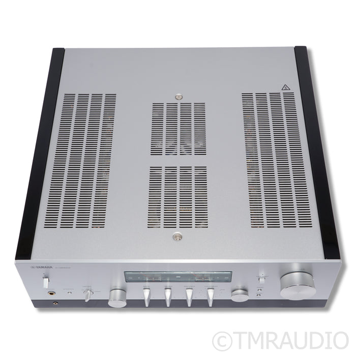 Yamaha R-N2000A Stereo Network Receiver; MM Phono