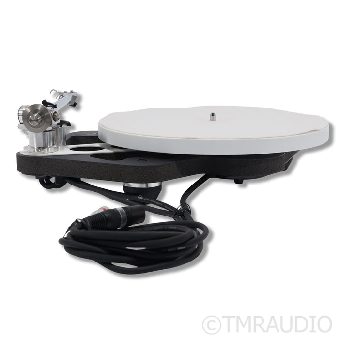 Rega Planar 10 Belt-Drive Turntable with Rega Apheta 3 MC Cartridge