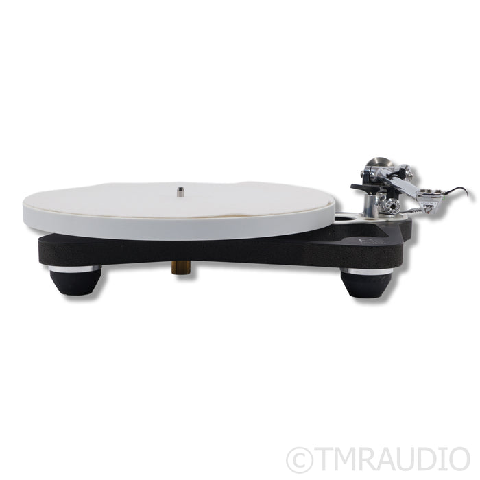 Rega Planar 10 Belt-Drive Turntable with Rega Apheta 3 MC Cartridge