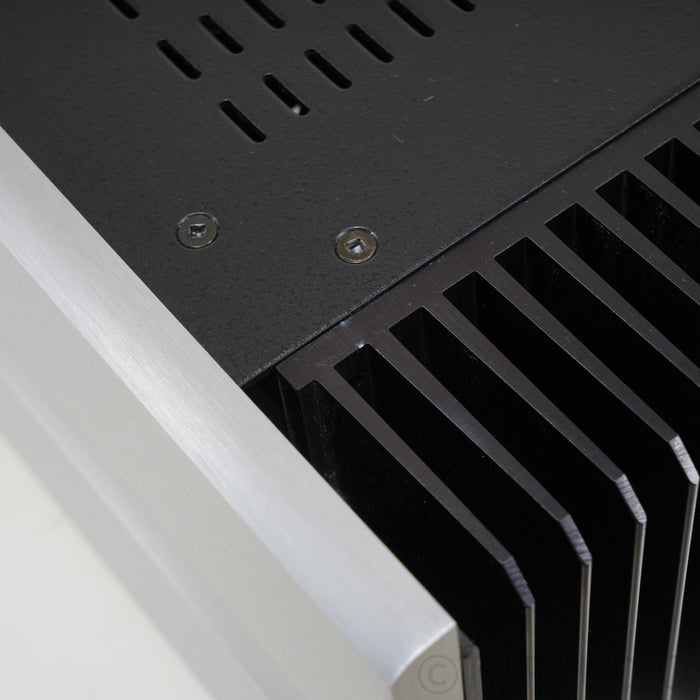 Bryston 4B SST Stereo Power Amplifier