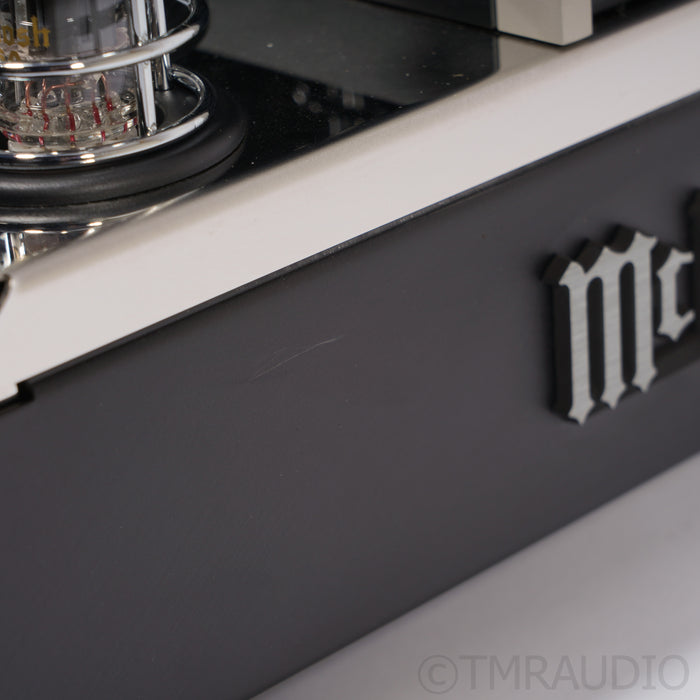 McIntosh C8 Stereo Preamplifier