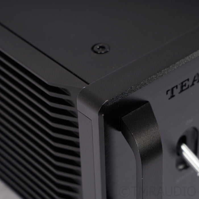 TEAC AP-701 Stereo Power Amplifier; Black