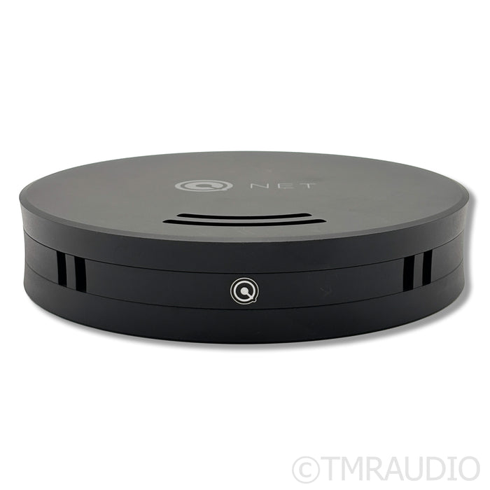 Nordost QNET Network / Ethernet Switch; w/ QNET Stand