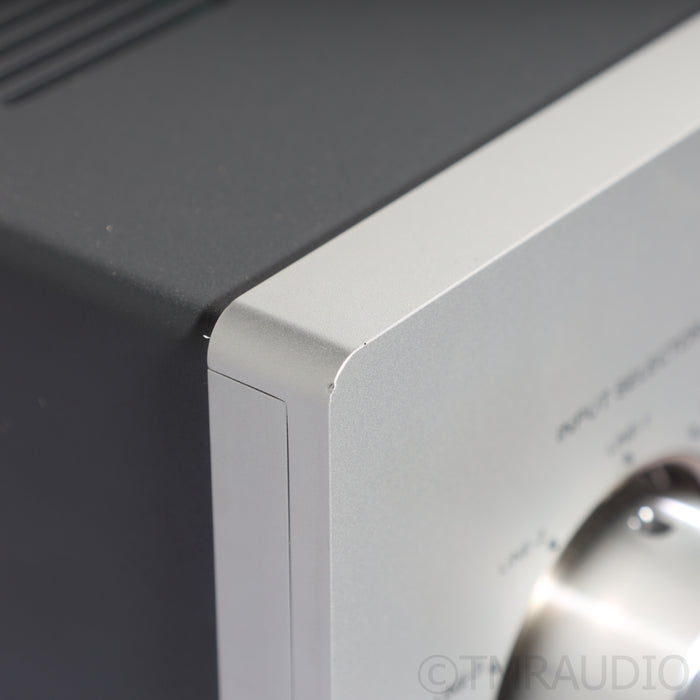 Luxman L-550AXII Stereo Integrated Amplifier