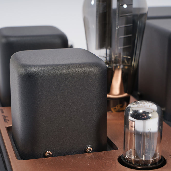 Icon Audio LA5 Stereo Tube Preamplifier