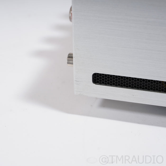 NAD Masters M33 v1 BluOS Streaming Stereo Integrated Amplifier; MM Phono