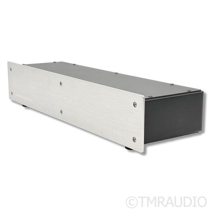 Shunyata Research Hydra Model-6 Power Conditioner w/Venom power cable
