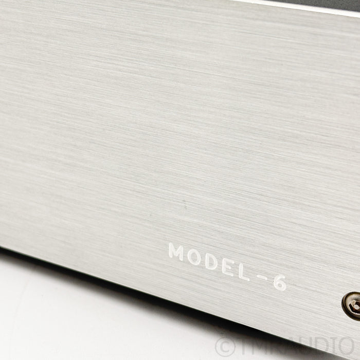Shunyata Research Hydra Model-6 Power Conditioner w/Venom power cable