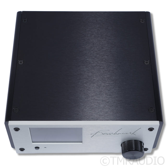Benchmark Media LA-4 Stereo Preamplifier; Silver