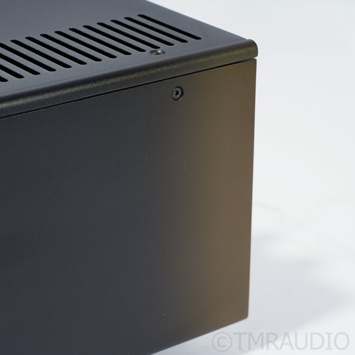 Hegel H590 Stereo Integrated Amplifier (1/2)
