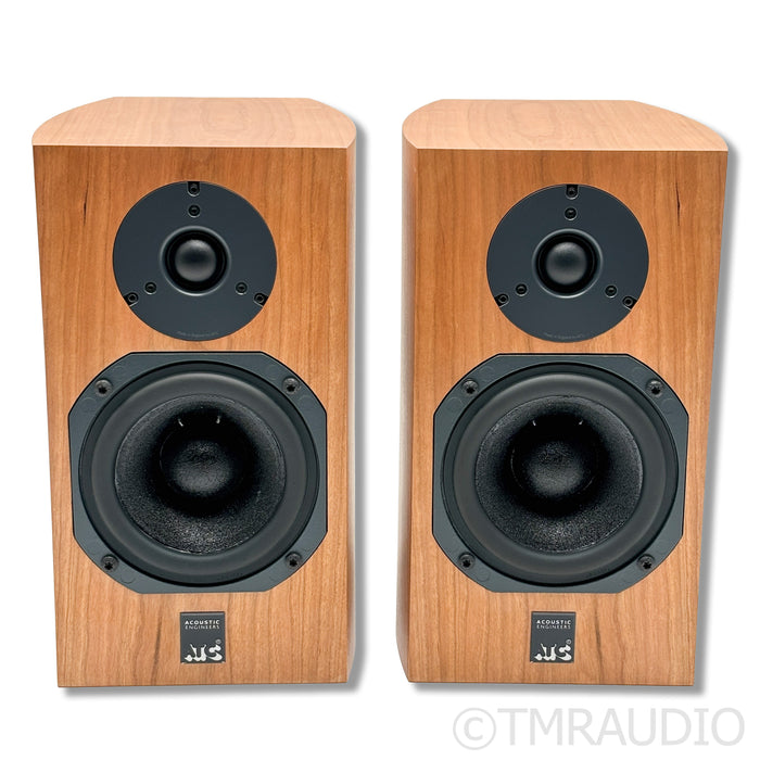 ATC SCM7 v3 Bookshelf Speakers; Cherry Pair
