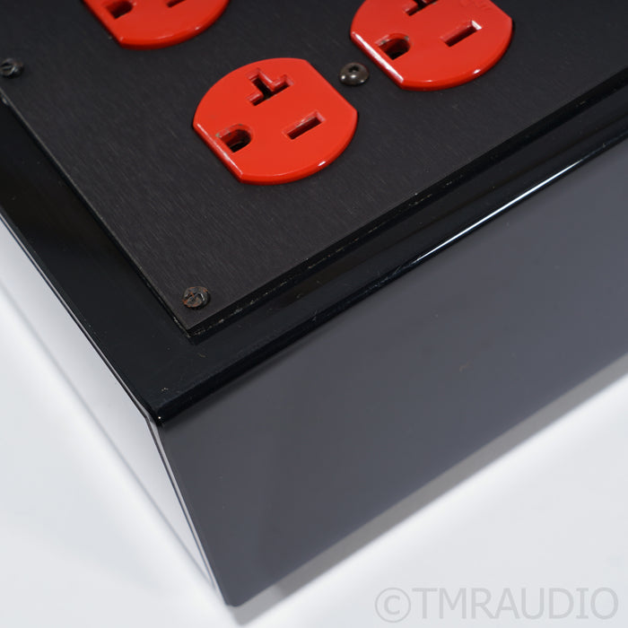 Synergistic Research PowerCell 6 SE Power Conditioner w/ Tesla Series Power Cable