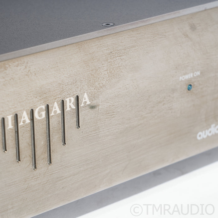 AudioQuest Niagara 3000 AC Power Conditioner