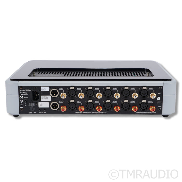 PS Audio BHK Signature Stereo Tube Hybrid Preamplifier