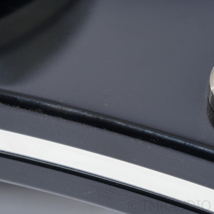 VPI Prime Signature Belt Drive Turntable; Hana ML MC Cartridge; JMW 10" Tonearm