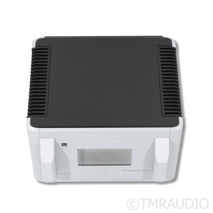 PS Audio DirectStream Power Plant 20 AC Power Conditioner (2/2)