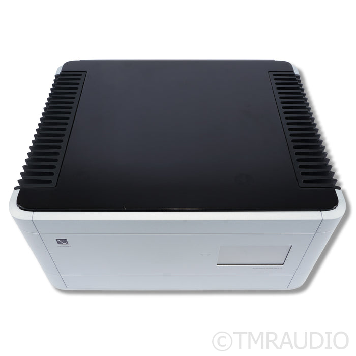 PS Audio PerfectWave Power Plant 10 AC Power Conditioner