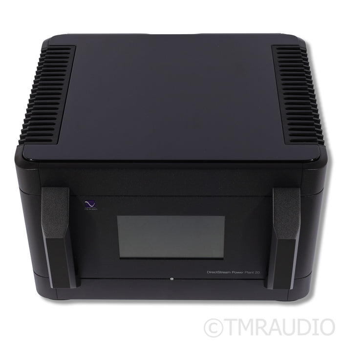 PS Audio DirectStream Power Plant 15 AC Power Conditioner (1/2)