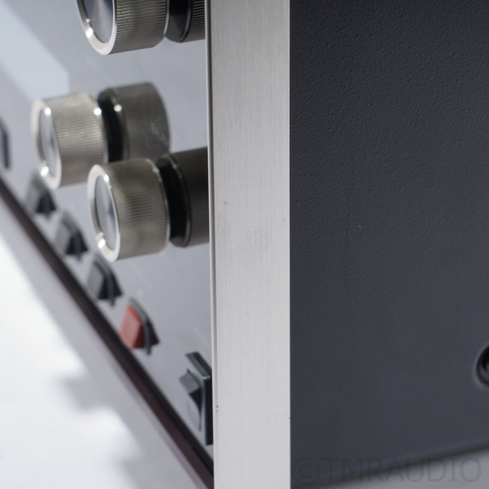 McIntosh C2200 Stereo Tube Preamplifier w/MM Phono Stage