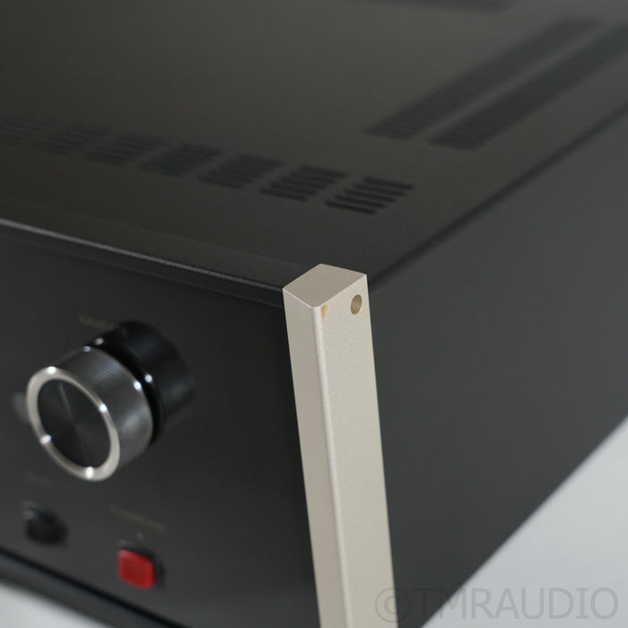 McIntosh MEN220 Room Correction System