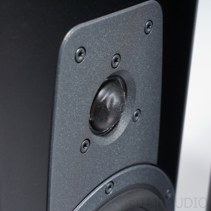 Dynaudio Contour 20i Bookshelf Speakers;  Gloss Black Pair
