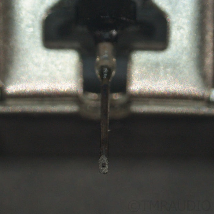 Clearaudio Maestro V2 Ebony MM Cartridge; Moving Magnet