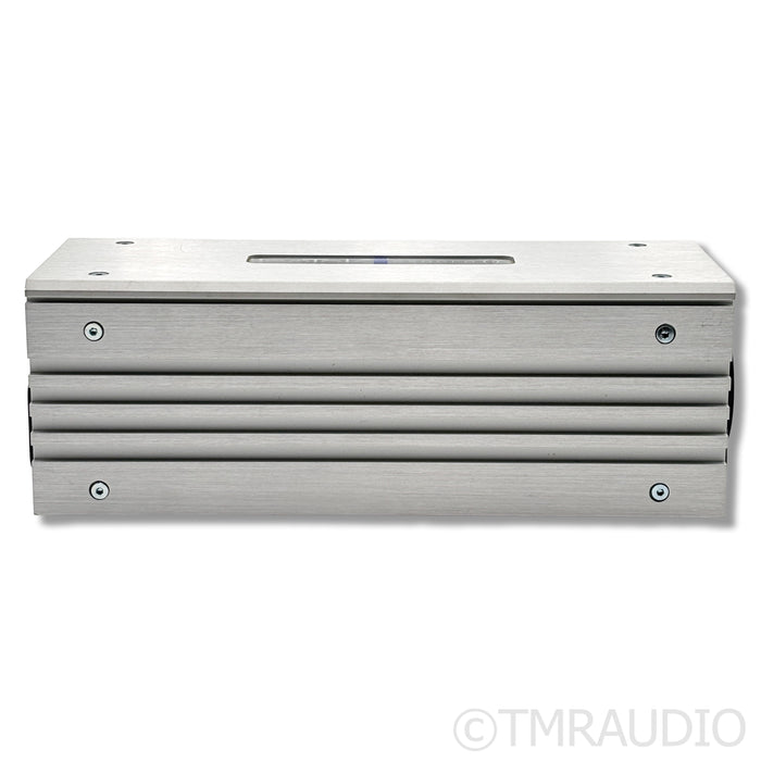 IsoTek EVO3 Syncro Uni DC Blocker AC Power Conditioner