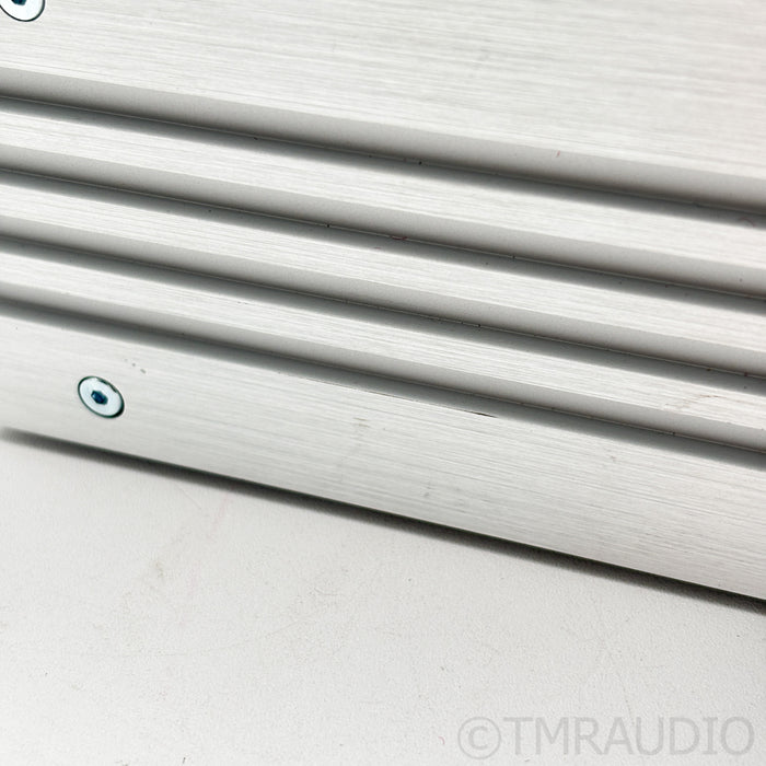 IsoTek EVO3 Syncro Uni DC Blocker AC Power Conditioner