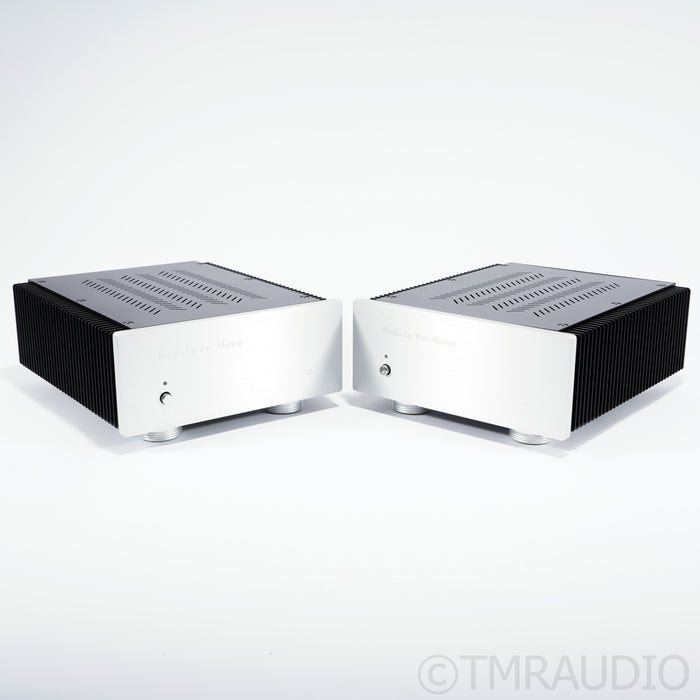 Close  Van Alstine DVA M225 Monoblock Power Amplifiers; Pair