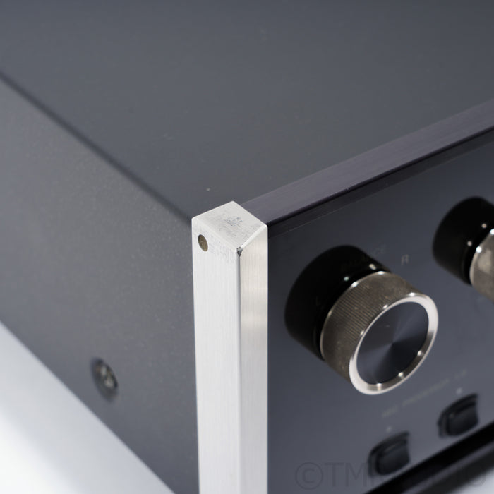 McIntosh C46 Stereo Preamplifier