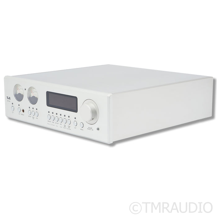 T+A DAC 200 DAC / Preamplifier; D/A Converter