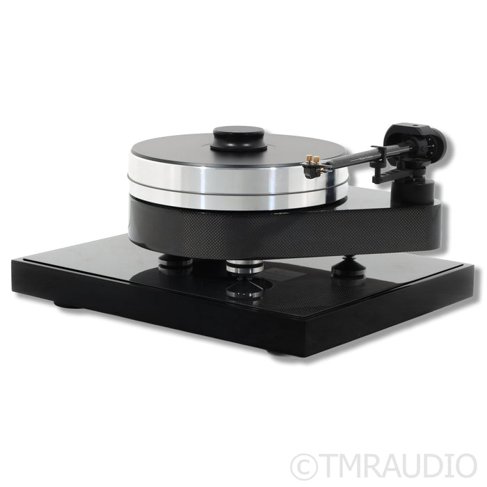Pro-Ject RPM 10 Carbon Belt Drive Turntable; Stradivarius V2 MC Cartridge