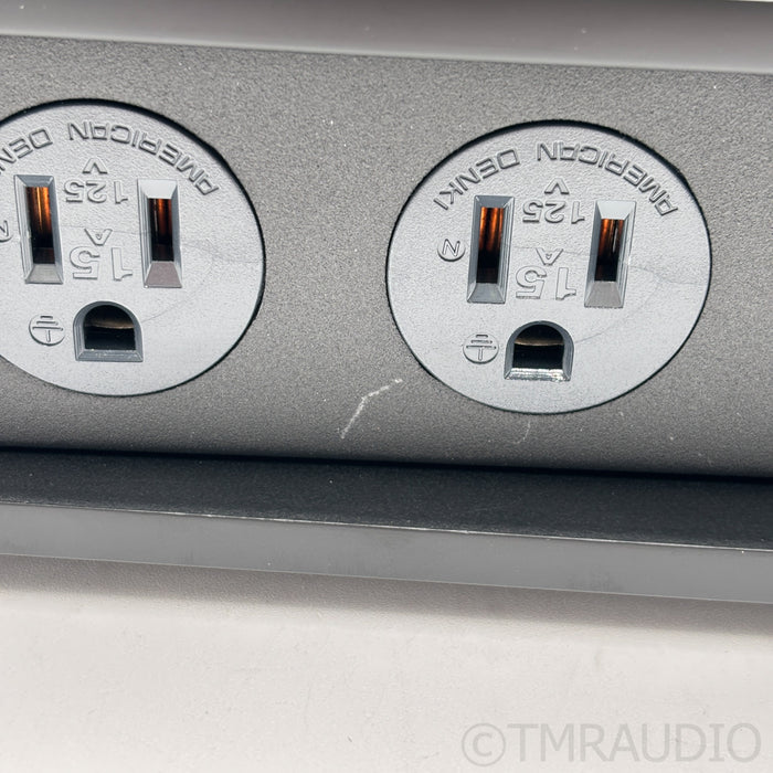 Ansuz Mainz8 A2 AC Power Distributor (1/2)