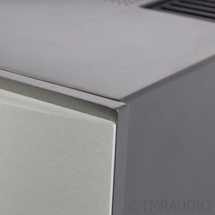 Mark Levinson No. 433 3-Channel Power Amplifier