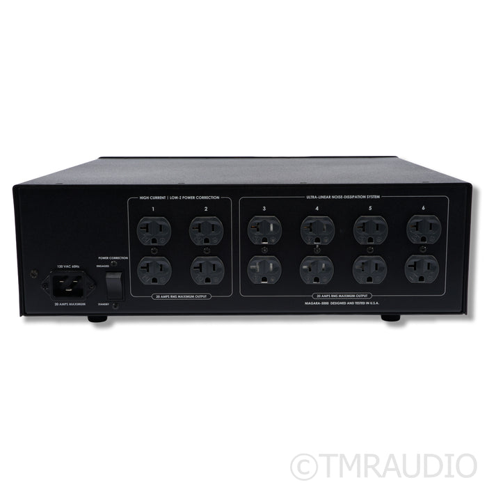 AudioQuest Niagara 5000 Power Conditioner (1/1)