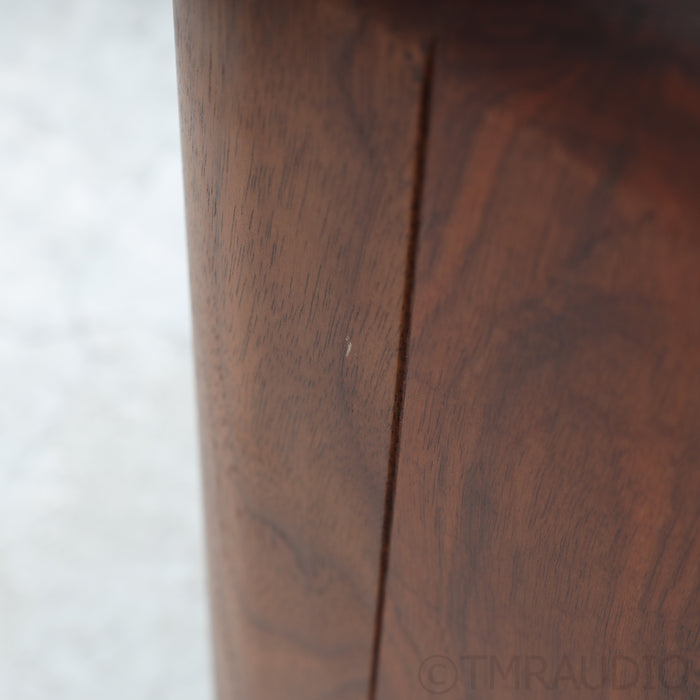 Chario Constellation Delphinus MKII Bookshelf Speakers; Walnut Pair (1/1)