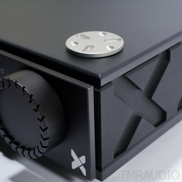 Axxess Forte 3 Streaming Stereo Integrated Amplifier