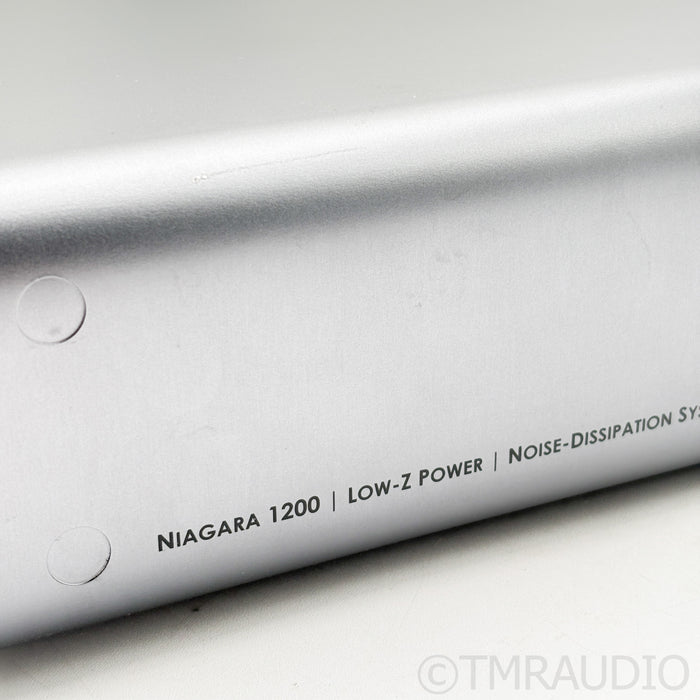 AudioQuest Niagara 1200 AC Power Conditioner (1/1)