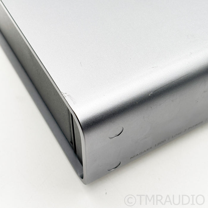 AudioQuest Niagara 1200 AC Power Conditioner (1/1)
