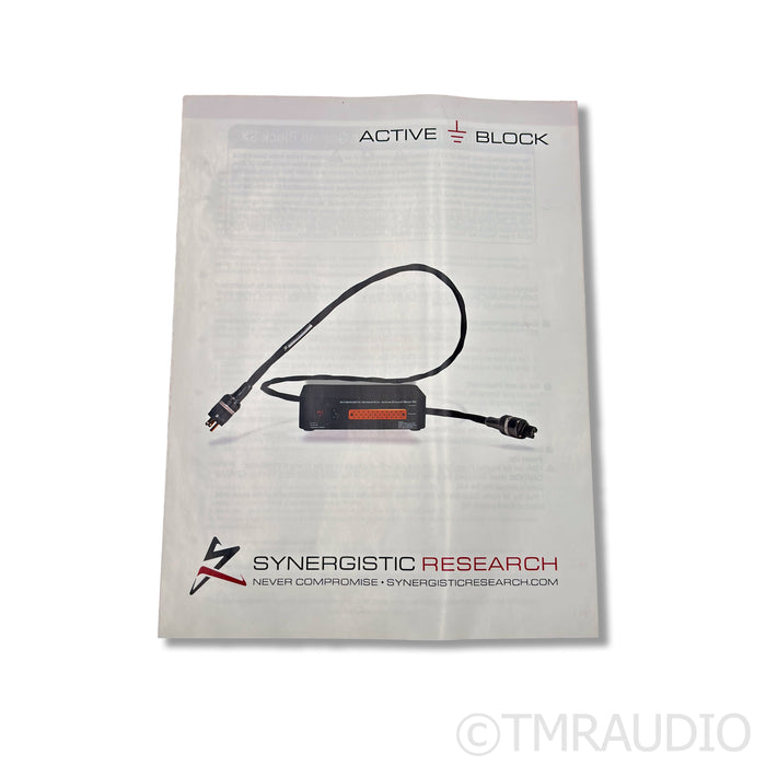 Synergistic Research Active Ground Block SX w/ Pink Fuse