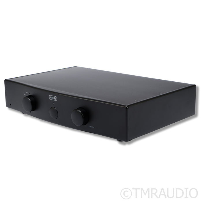 Hegel P30 Preamplifier