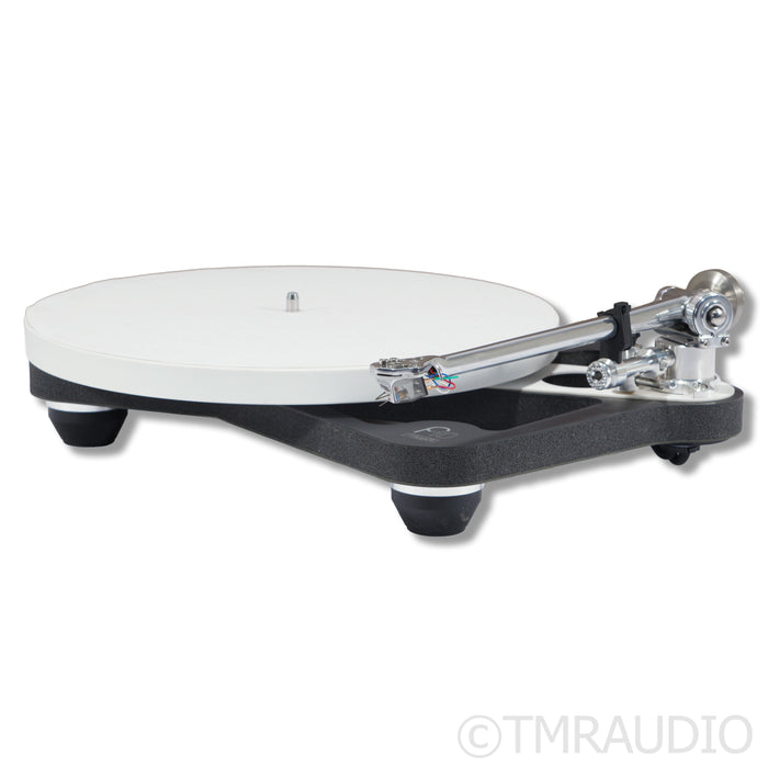 Rega Planar 10 Belt-Drive Turntable with Rega Apheta 3 MC Cartridge