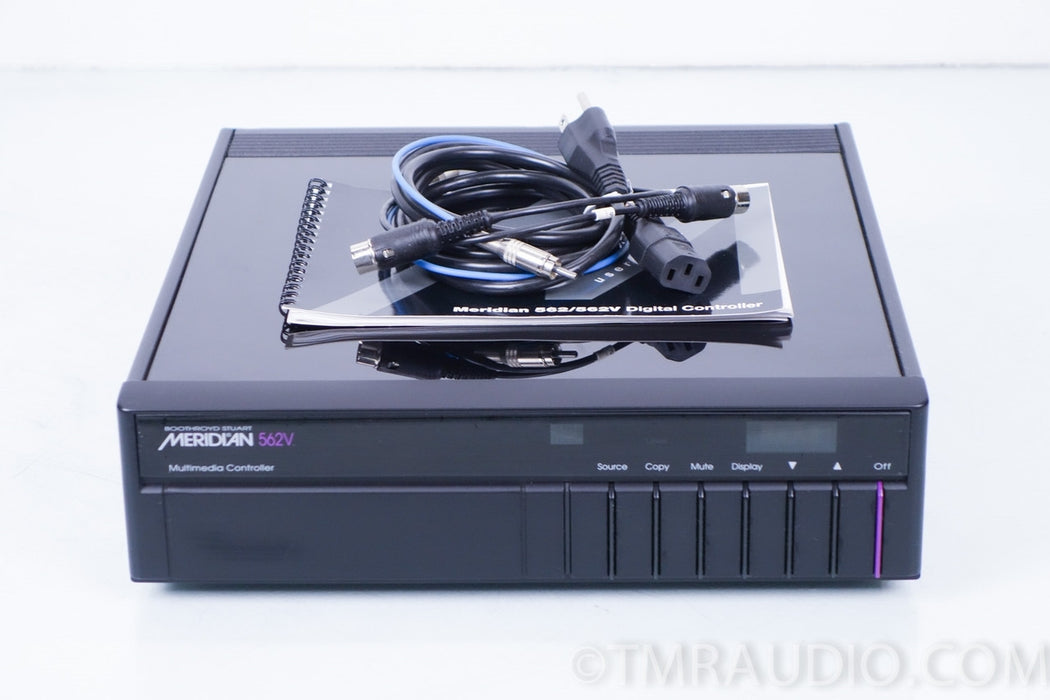 Meridian 562V Multimedia Controller / Preamplifier / Processor in Factory Box